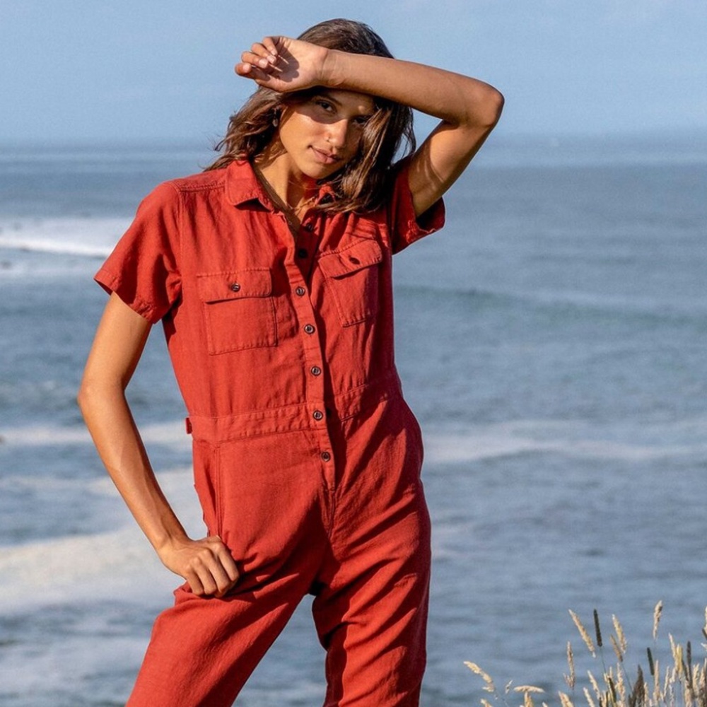 Outerknown Women’s SEA Jumpsuit Coral Pink Medium